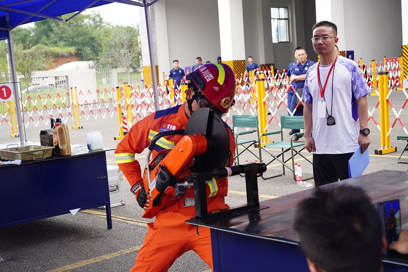 重庆消防应急救援装备维护“比武竟赛”圆满落幕！